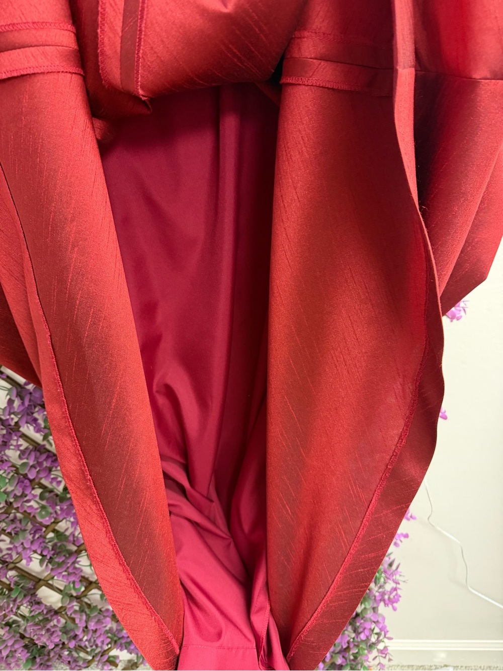 Formal Floor Length Elegant Women's Red V-Neck A-Line Dress - Picture 4 of 11